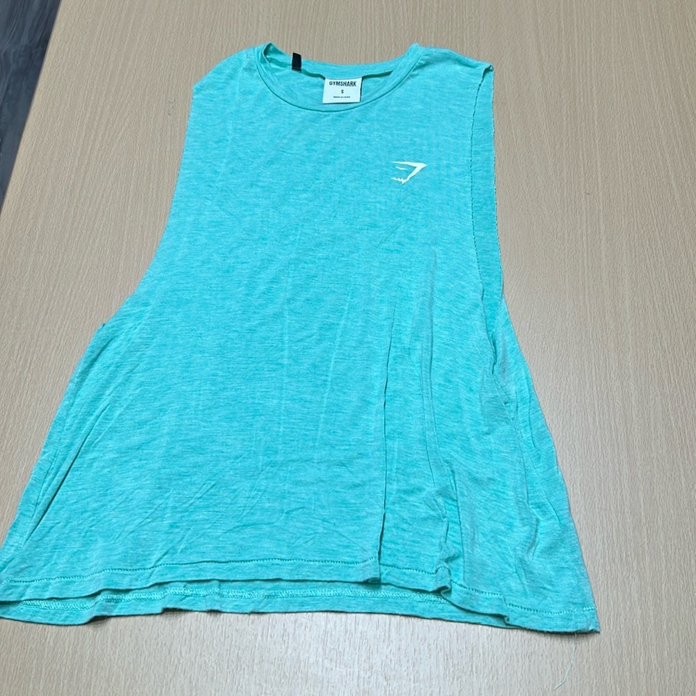GymShark women’s tank top